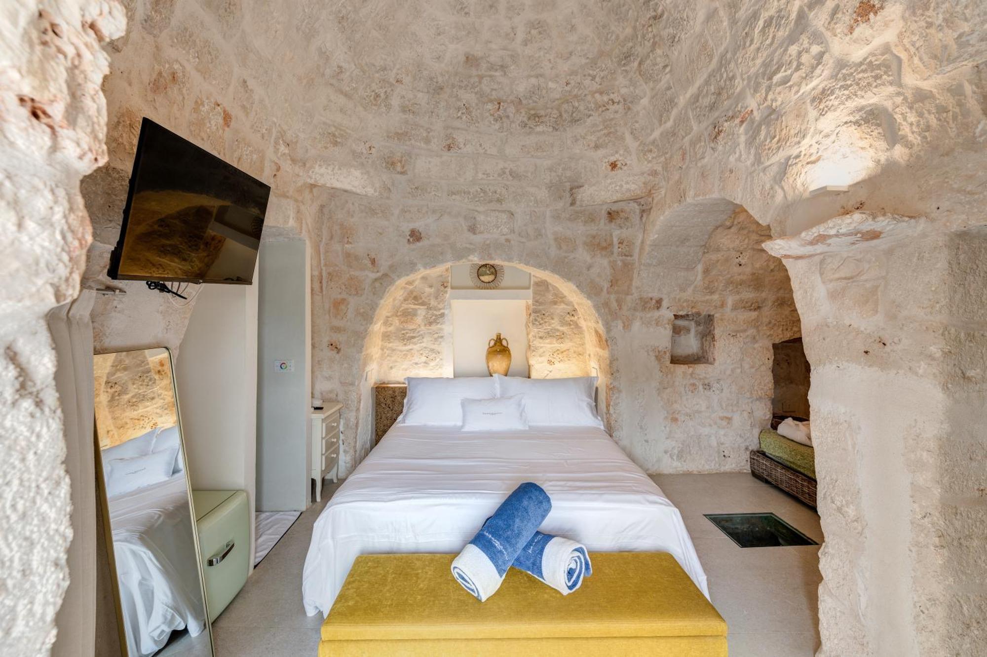 Hasamami Eco Trullo, Ostuni Luxury Suite Exterior foto