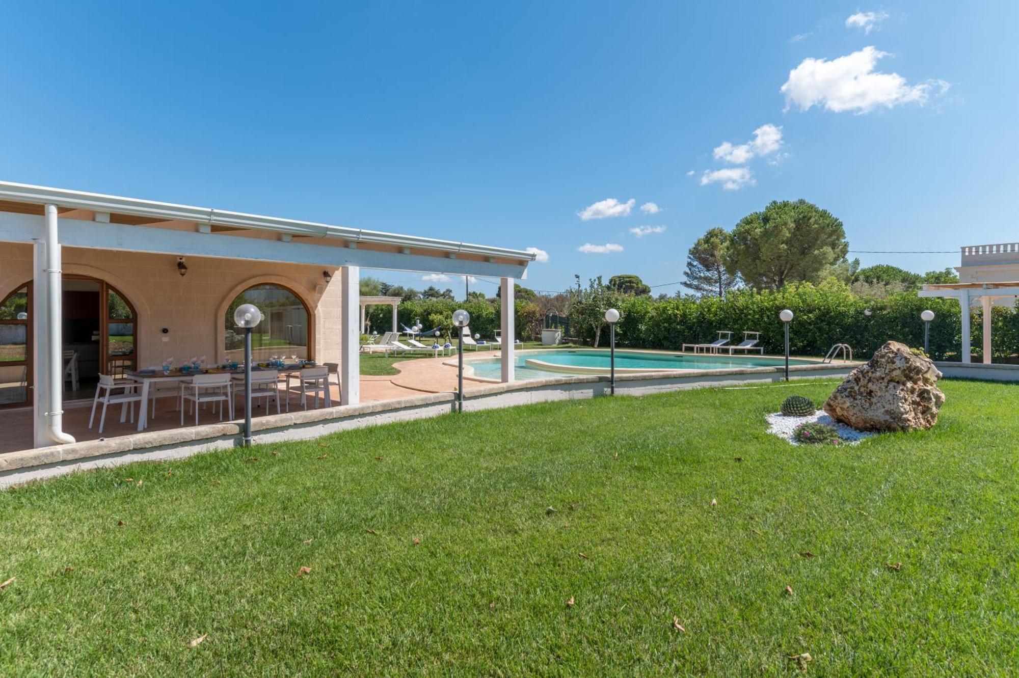Hasamami Eco Trullo, Ostuni Luxury Suite Exterior foto