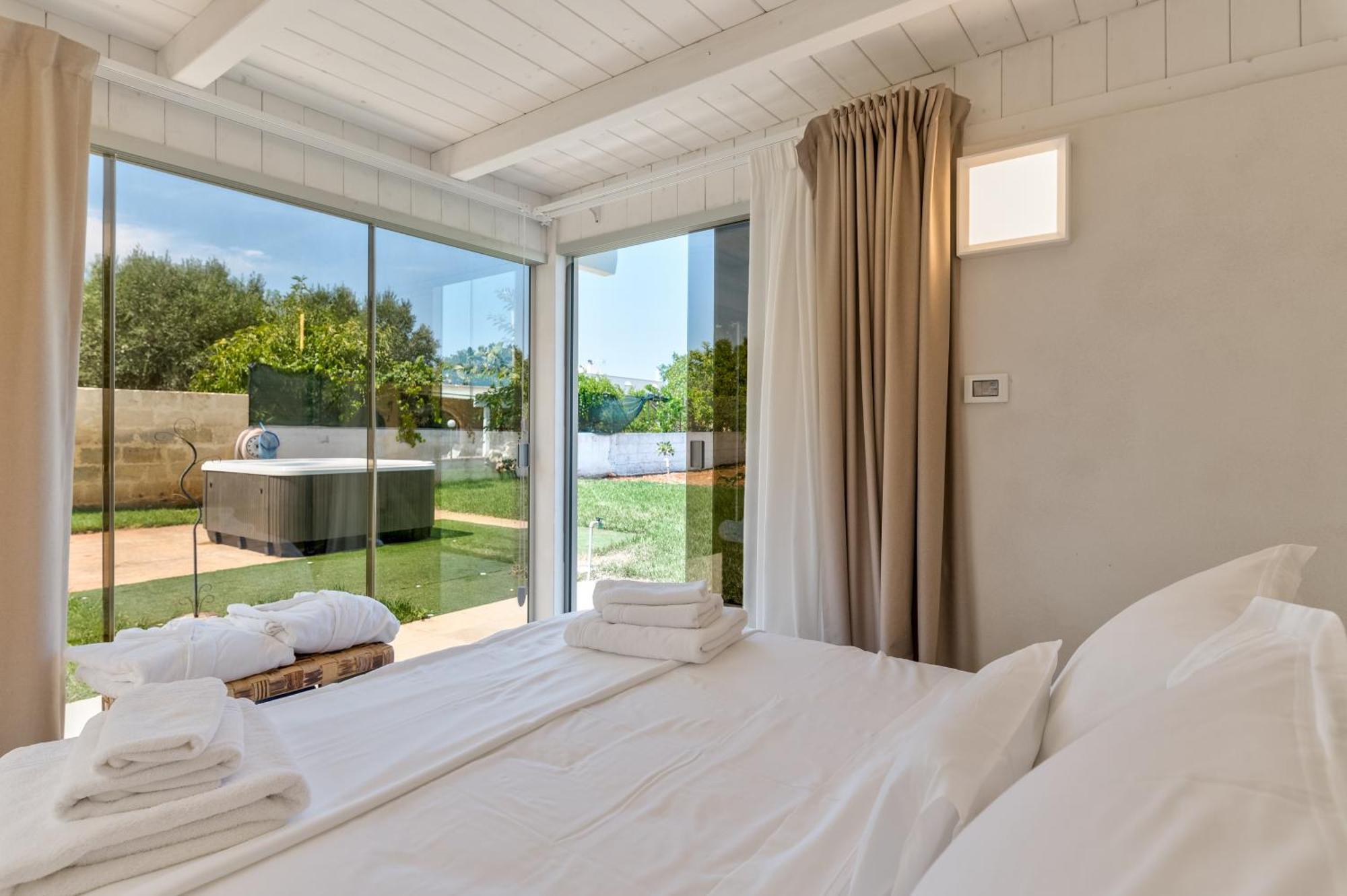 Hasamami Eco Trullo, Ostuni Luxury Suite Exterior foto